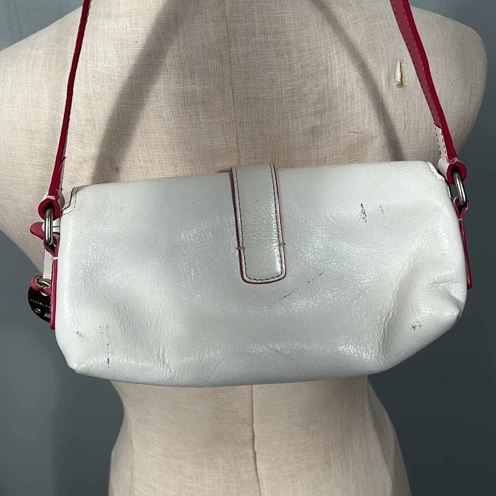 Dooney & Bourke Women's White Leather Heart Buckle Baguette Shoulder - Picture 6 of 16